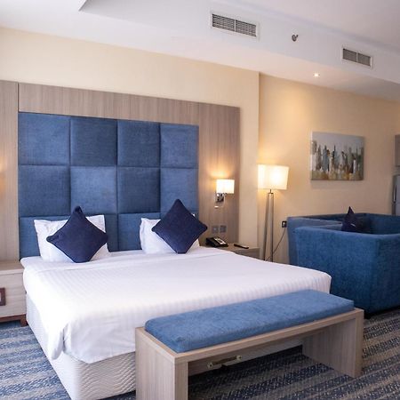 The Castle Premium Hotel Doha Buitenkant foto