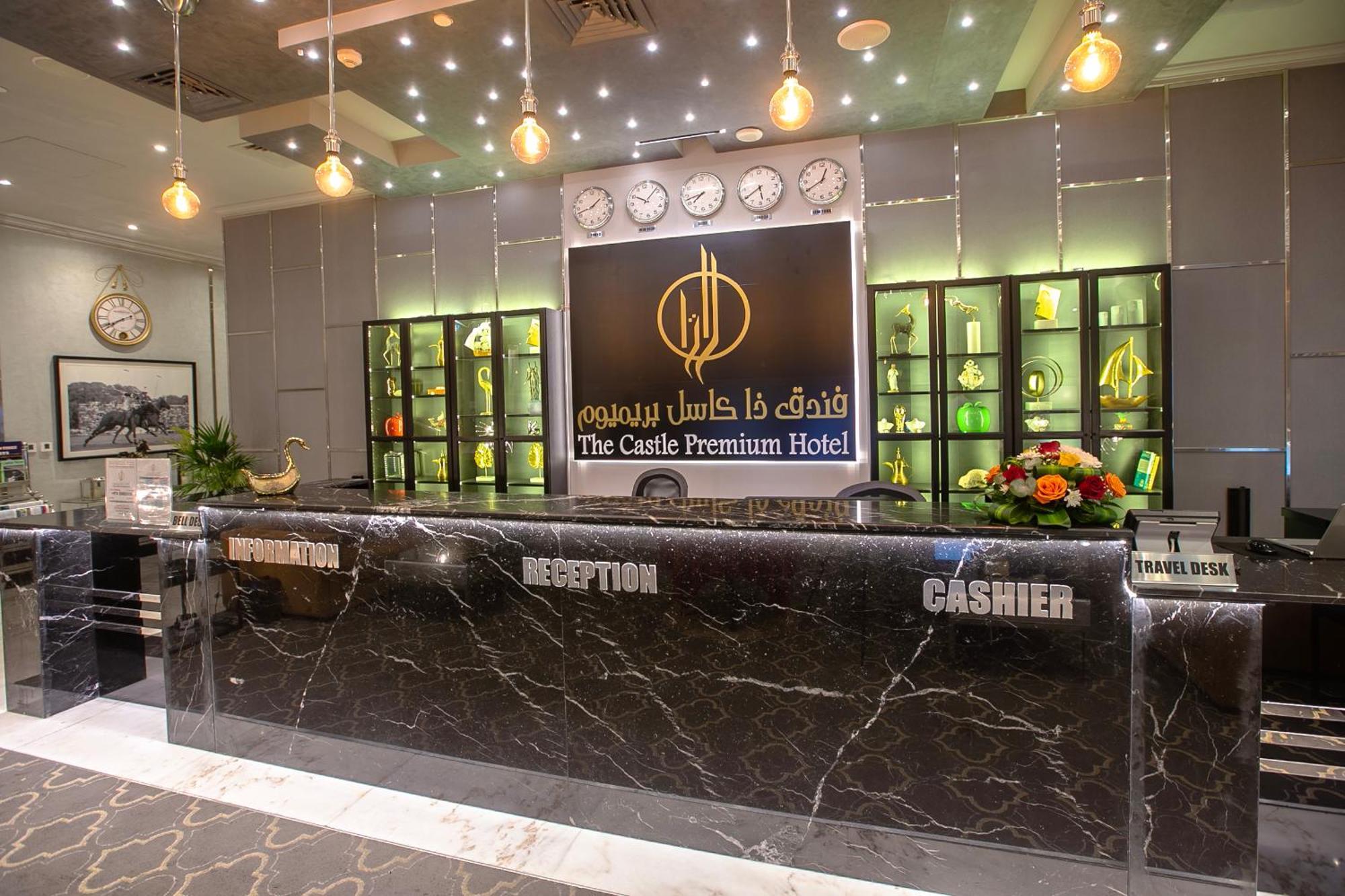 The Castle Premium Hotel Doha Buitenkant foto